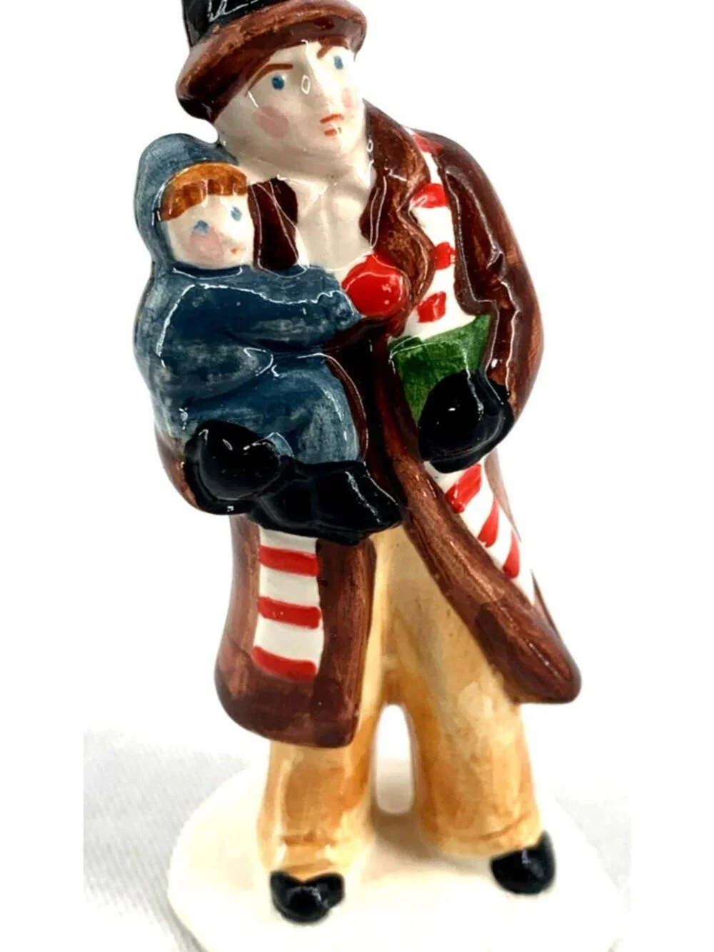 Dept 56 Caroling Family Christmas Snow Village Set of 3 Figures #5105-5 Porcelai